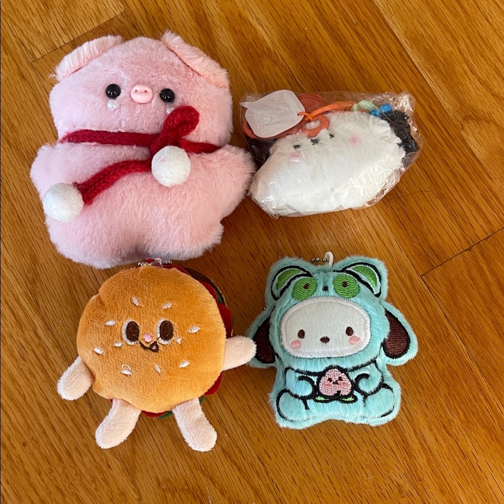 Keychains set
